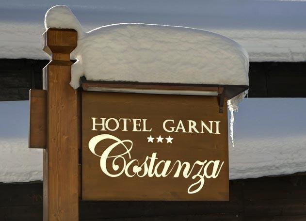 Hotel Costanza Mountain Holiday Livigno Exterior photo